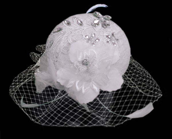 Elegant White Bridal Fascinator - Click Image to Close
