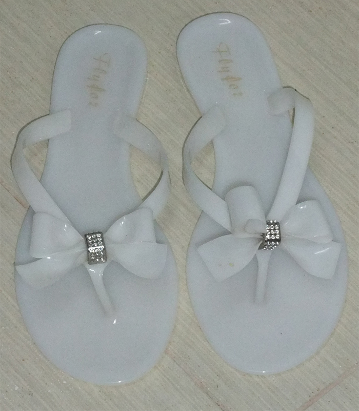 Jelly Flip Flops with Bow Detail - Click Image to Close